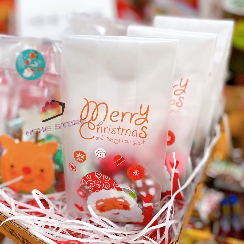 SOCOLA GIÁNG SINH KISSES HERSHEY’s FERRERO tách lẻ kèm túi Noel