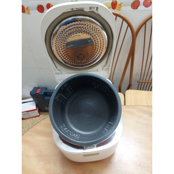 Nồi cơm điện cao tần Panasonic 1L nhật