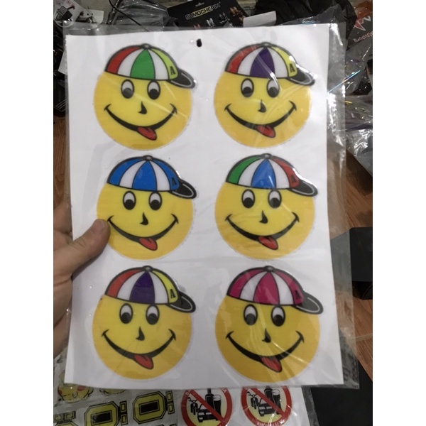 Tem/ Decal nổi chống nước dán xe trang trí laptop điện thoại cực đẹp