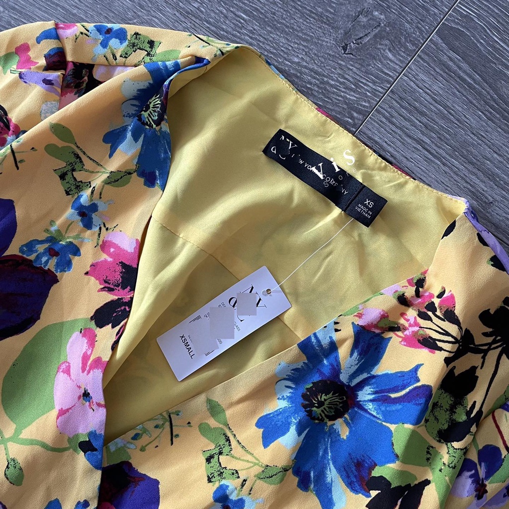 Đầm wrap hoa nhí nữ