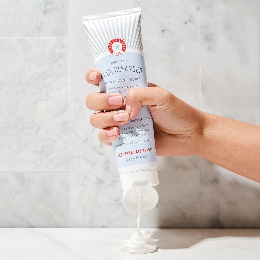 Sữa rửa mặt FIRST AID BEAUTY Pure Skin Face Cleanser [Bill Sephora US đủ]