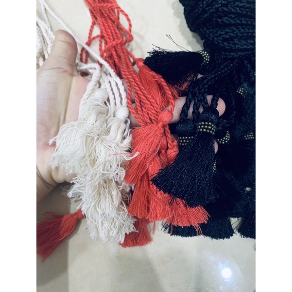 Dây tua rua trang trí