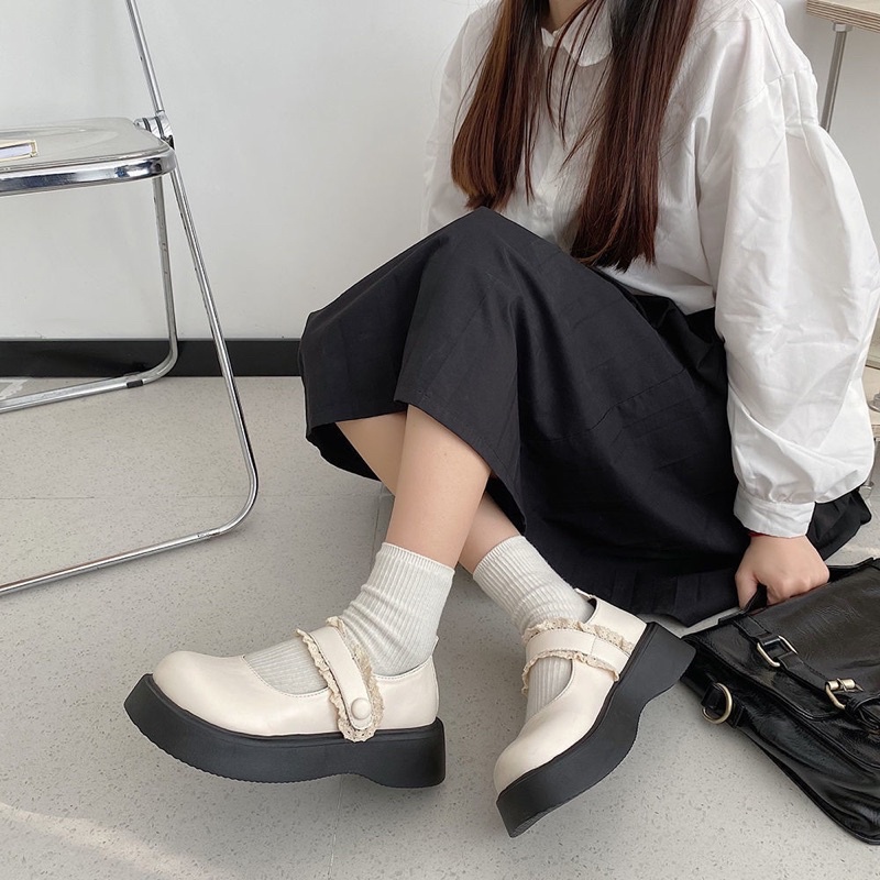 Giày búp bê lolita hai màu trắng đen đi học đế đen phong cách ulzzang cao cấp BRATINA GD010