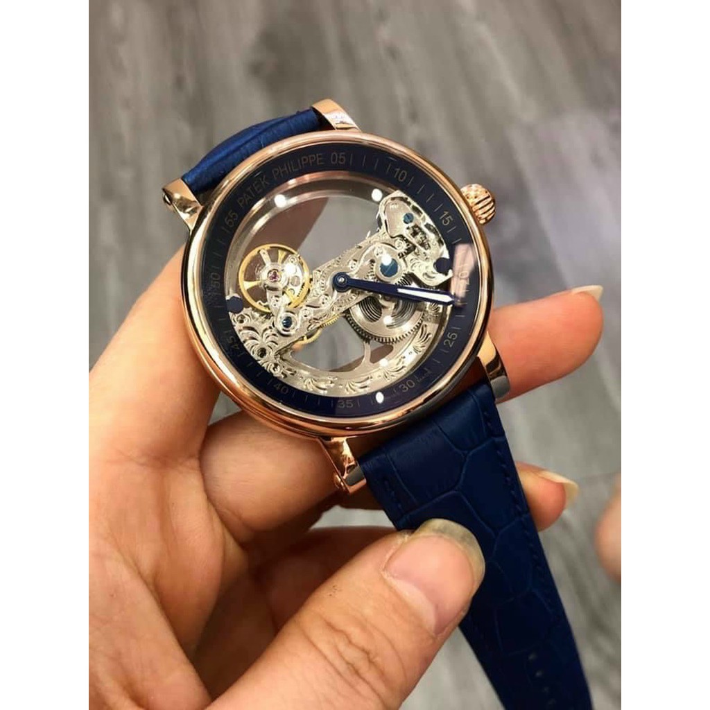 Đồng hồ nam CORUM cao cấp