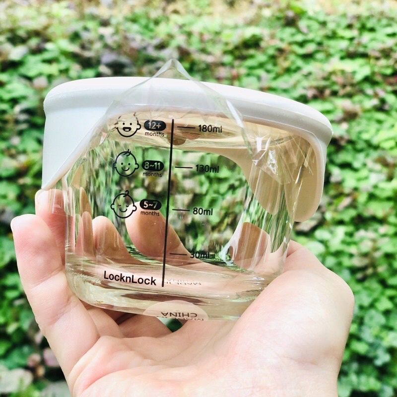 Bát thuỷ tinh đựng đồ cho bé ăn dặm Lock &amp; Lock có vạch chia ml - Hộp trữ đông thực phẩm có nắp cho bé và gia đình 230ml