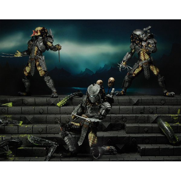 Mô Hình Nhân Vật Predator AVP Jagged 14th / 14th Generation Celtic Scar 23cm