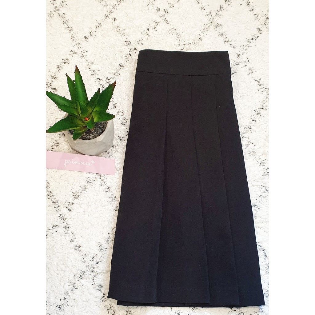 PRINCESS_ẢNH THẬT_CHÂN VÁY XẾP LY 1 BÊN CHỮ A XÒE CHẤT SIÊU ĐẸP | BigBuy360 - bigbuy360.vn