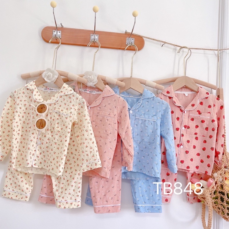 vải thô đũi mềm mát quả dâu tây