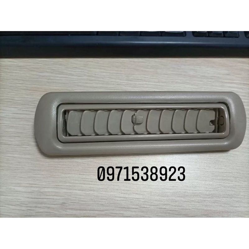 núm chỉnh gió giàn lạnh sau TOYOTA INNOVA FORTUNER 2006-2016 4 cái dùng chung giống nhau