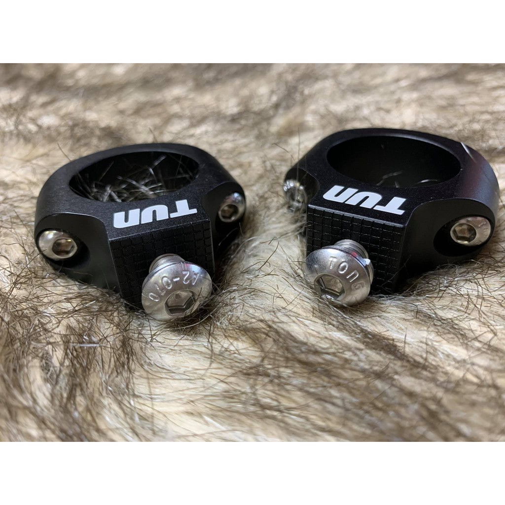 Pat đèn LED TUN – 04 - gắn đèn trên khung xe  - H2LED