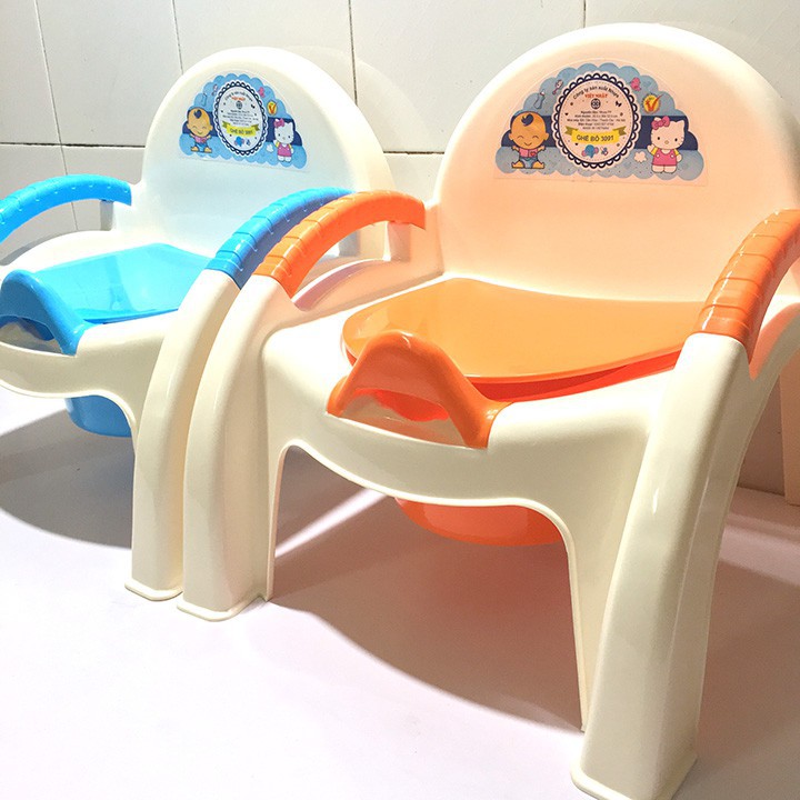 Bô ghế vệ sinh cho bé Việt Nhật  (Nhiều màu)