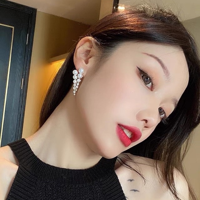 bông tai đính đá và châu siêu cá tính, khuyên tai sang chảnh phong cách hàn quốc