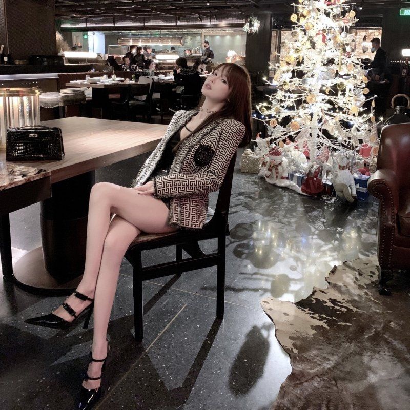 Giày Cao Gót Da Bóng Mũi Nhọn Đính Nơ Quyến Rũ Size 35-40