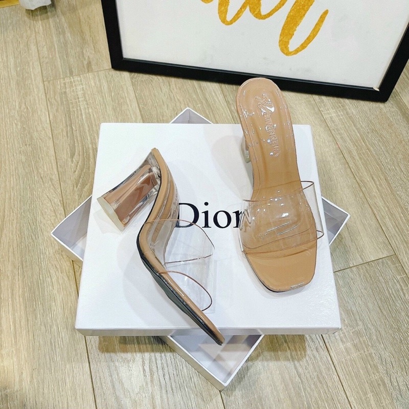 Guốc gót loe sơn trong quai bản cnk 7p hàng vnxk cực đẹp