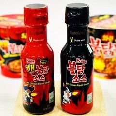 2 chai sốt gà cay samyang truyền thống và siêu cay x2