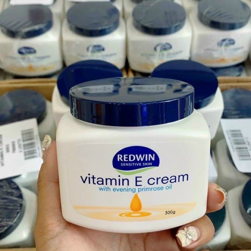 KEM DƯỠNG ẨM BODY RED WIN vitamin E Úc  lọ 300g an toàn dùng được cả cho các bé | BigBuy360 - bigbuy360.vn