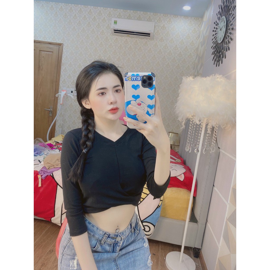 áo croptop xoắn eo tay dài hở rốn xinh