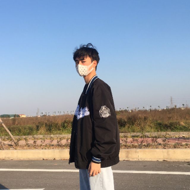Vịt Sneakers