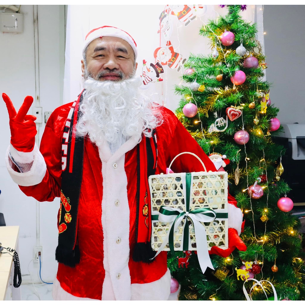 Hộp Quà Tết Gia Vị Đặc Sản Bột Tỏi/Ớt/Điều/Muối/Tiêu/Sốt/Gia Vị Phở các loại DH Food 1.4KG | BigBuy360 - bigbuy360.vn