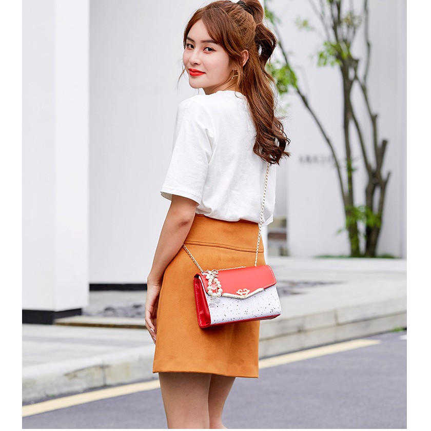 [ TÚI NỮ HÀN QUỐC ] Túi Đeo Chéo Khóa Gài T19 Trái Tim -CÓ 4 MÀU LỰA CHỌN CÓ PHỤ KIỆN NƠ NGỌC TRAI MẠ VÀNG NON ĐI KÈM | BigBuy360 - bigbuy360.vn