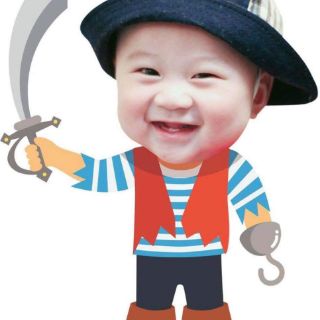 Tên để bàn và chibi ghép ảnh bé