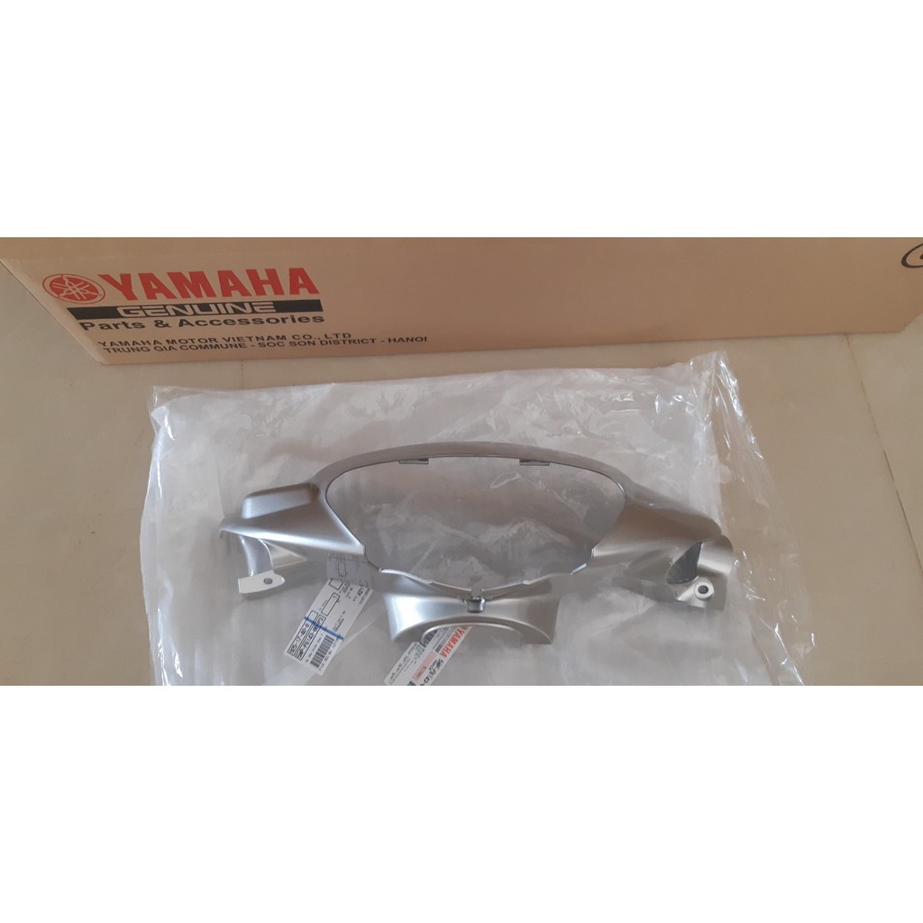 Ốp đầu trước Mio 2004 - 2006 bạc Yamaha