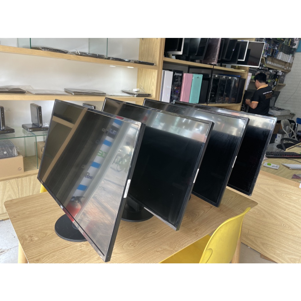 Màn hình chính hãng LCD NEC 32Inch FullHD E326 98% Có loa,