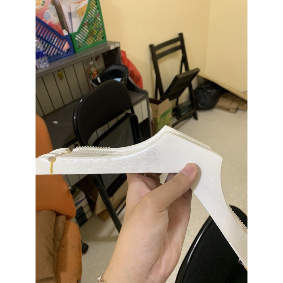 Móc gỗ treo quần áo trẻ em trắng sơn xước vđệm (10 móc)