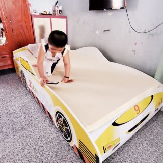 Giường Ô tô cho bé trai 4 màu sắc