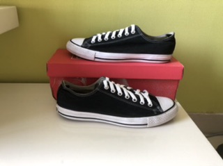 Converse 2hand cổ thấp size 42