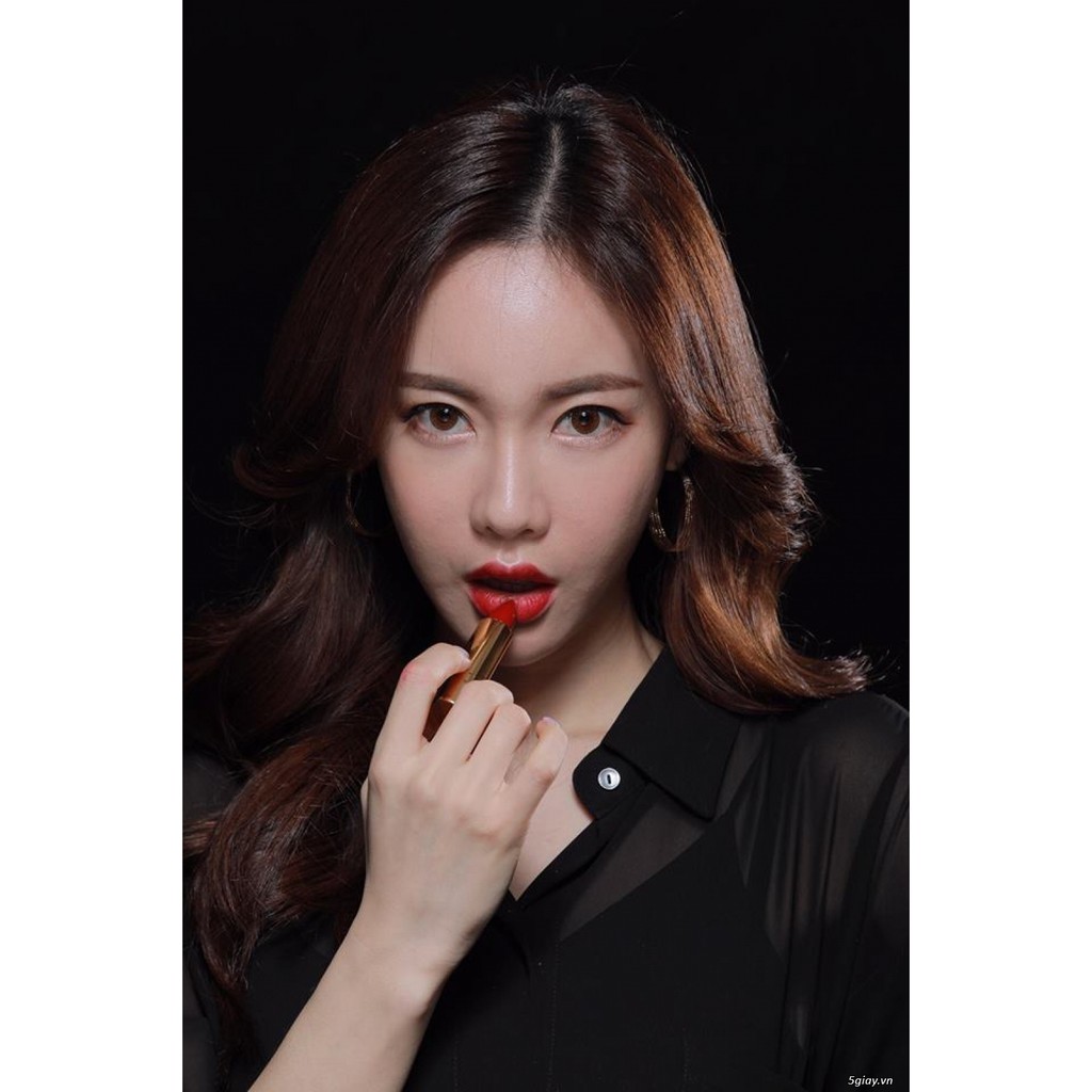 Son lì mịn Chou Chou Signature Premeir Matt Rouge Red Limited Edition