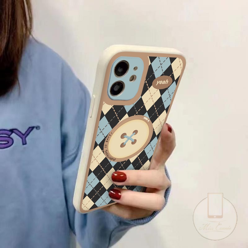 Ốp Iphone hình chiếc cúc nền caro hình thoi ốp lưng iphone cạnh vuông đủ mã từ 6 đến 13promax