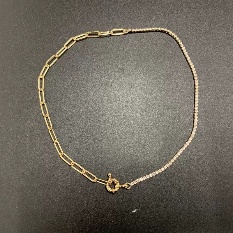 Choker bling khóa