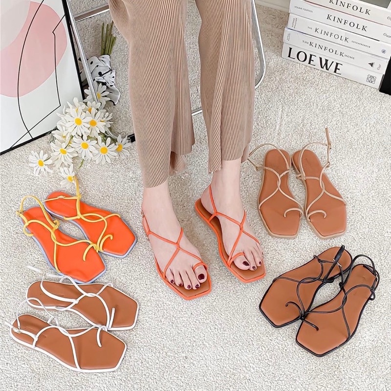 Sandal Dây Mảnh Xỏ Ngón