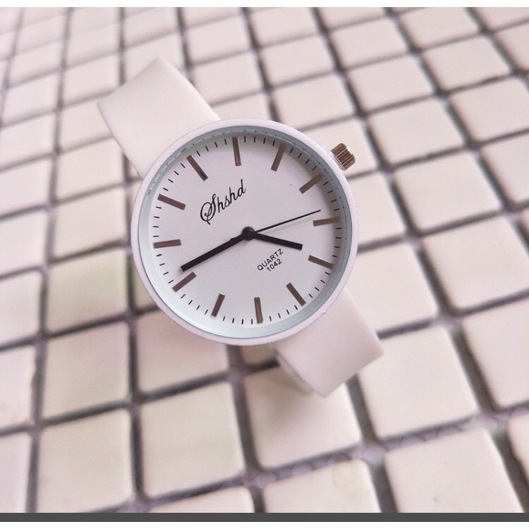 [CỰC HOT] ĐỒNG HỒ NỮ DÂY CAO SU SHDHD MẶT TRƠN NHIỀU MÀU CÁ TÍNH CỰC HOT | BigBuy360 - bigbuy360.vn