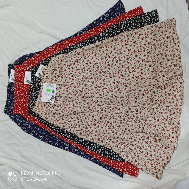 Chân váy hoa nhí vintage dáng dài có lót trong cạp chun phong cách Hàn Quốc - Nhiều màu vải voan mỏng cực xinh | BigBuy360 - bigbuy360.vn