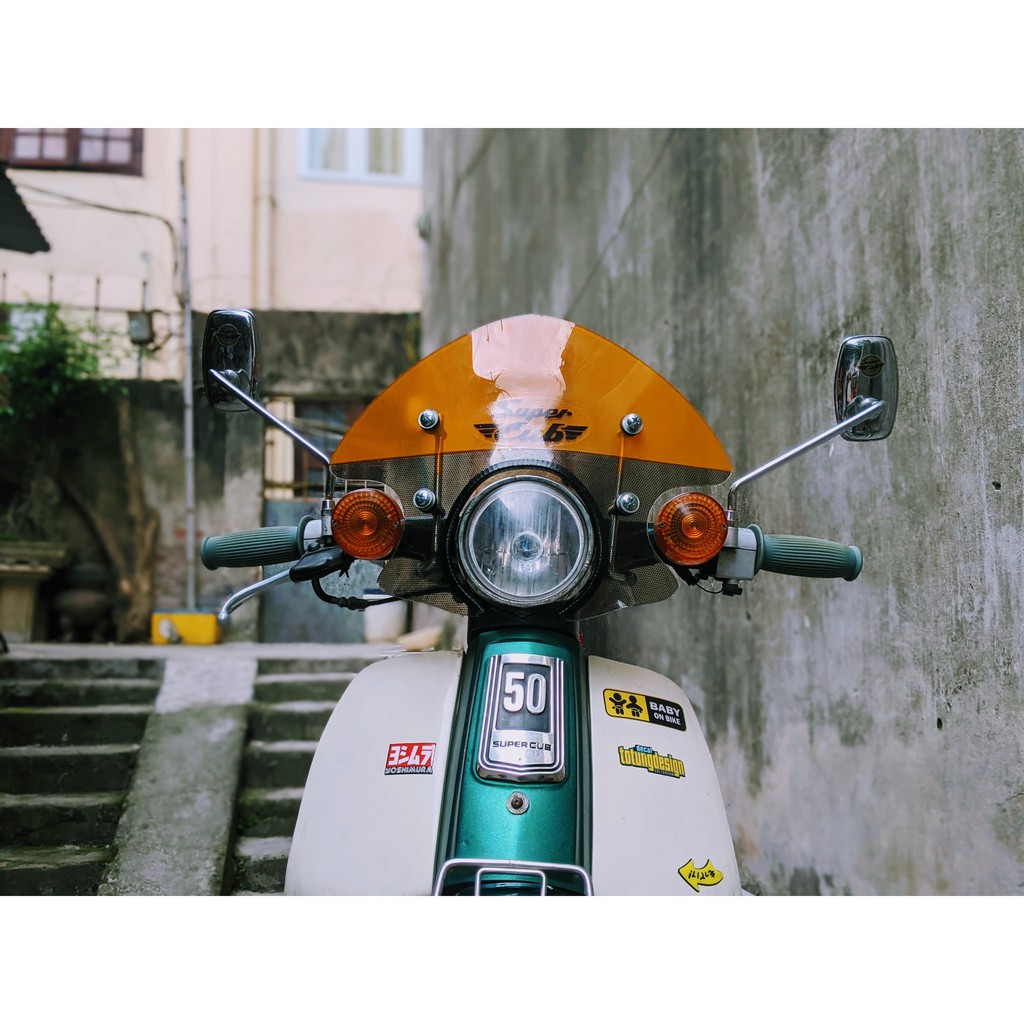 Kính chắn gió xe cub đèn tròn Mikasa