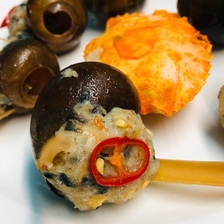 Ốc Bưu Nhồi Thịt Hấp Sả