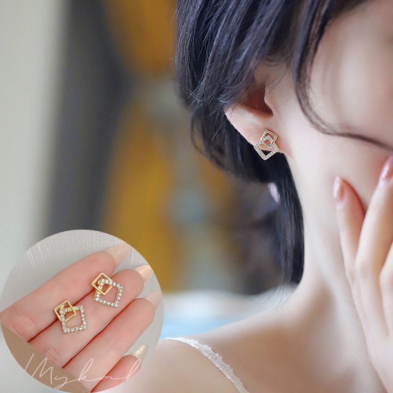 Khuyên Tai Thời Trang Hàn Quốc Mới Mẻ Độc Đáo