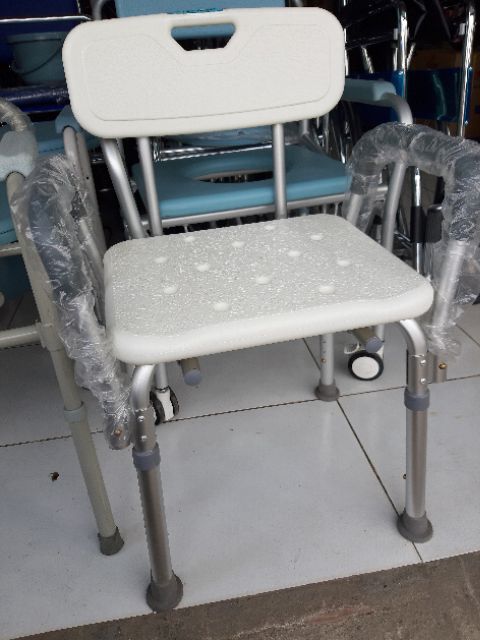 Ghế tắm người già nhôm cao cấp