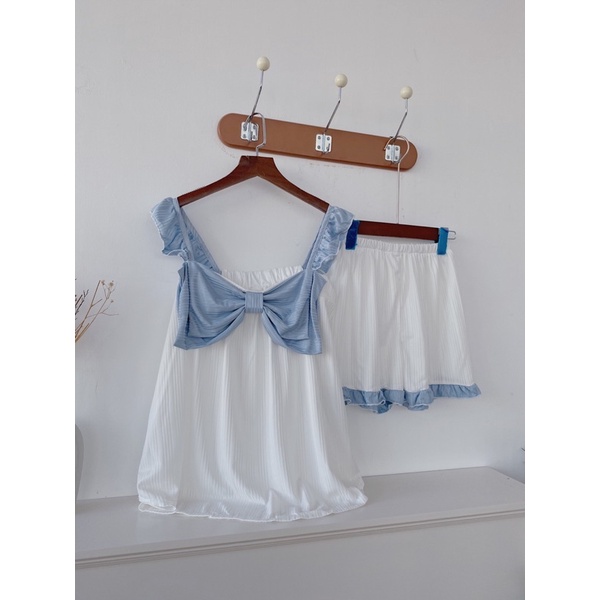 BỘ COTTON ĐŨI ÁO HAI DÂY QUẦN ĐÙI CHẤT LIỆU ĐẸP | BigBuy360 - bigbuy360.vn