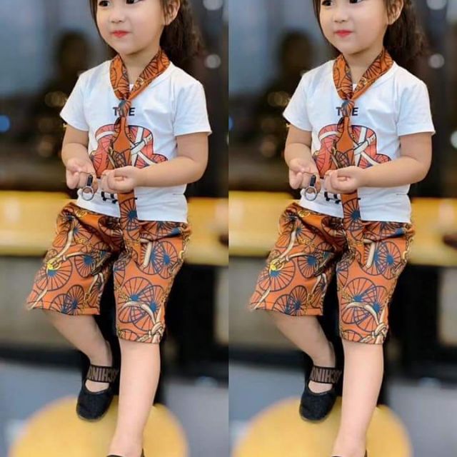 Set phông quần sớ