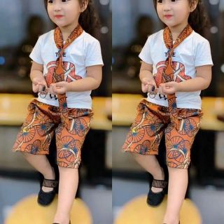 Set phông quần sớ