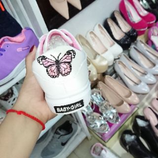 (XẢ HÀNG) GIÀY THỂ THAO THÊU BƯỚM HỒNG