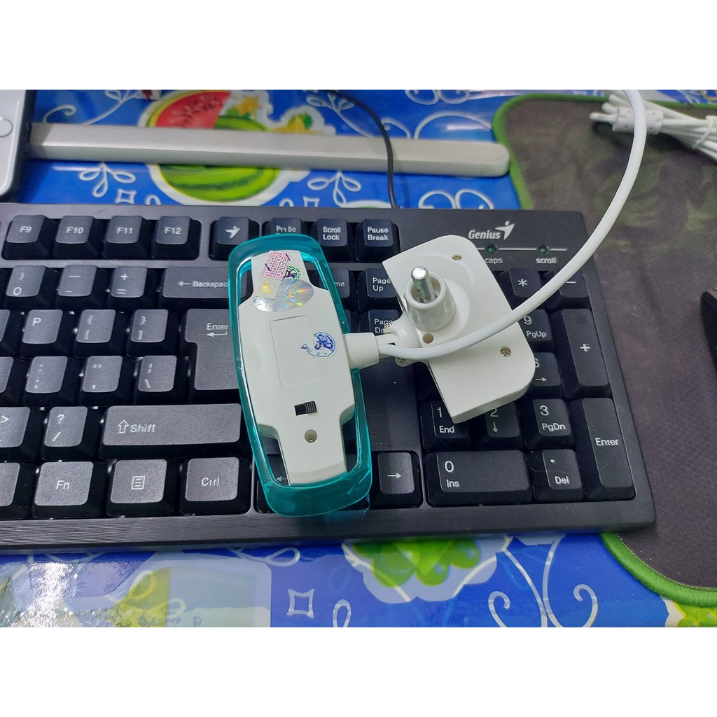 Webcam máy tính có led chủ động tắt mở dạng kẹp HD 720p | BigBuy360 - bigbuy360.vn