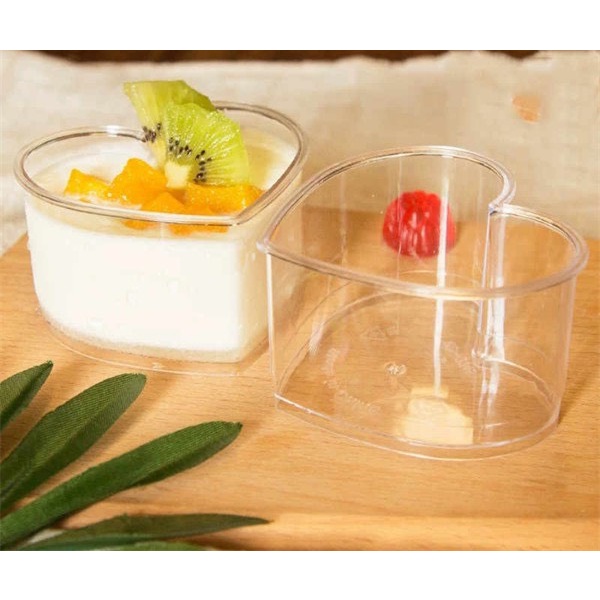 Ly nhựa mousse tim 7745 kèm nắp 5.5x4.2cm