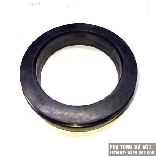 Phớt 70*95 đùi sau máy cày Kubota L3202-L4202 – BQ3873E