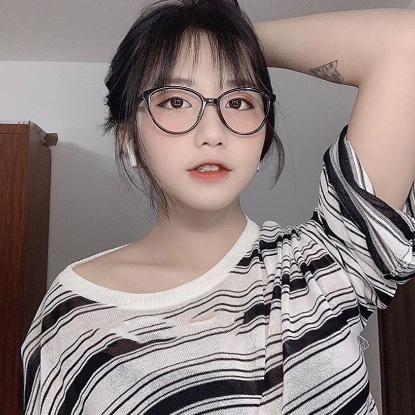 Kính mát nữ thời trang giả cận mắt mèo dễ thương hot nhất hiện nay -  2360