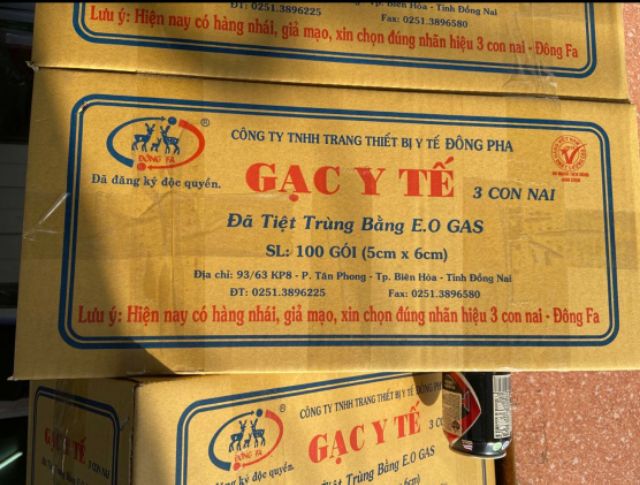 Nguyên thùng gạc y tế tiệt trùng Đông Pha 3 con nai