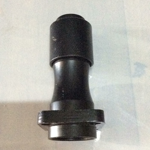 Đầu gài mũi đục bê tông 17mm có 4 lỗ vặn ốc ( xem kỹ phần mô tả sản phẩm)